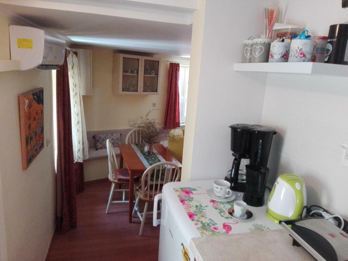 Venetian Well Cozy Apartment Corfu Old Town Exterior photo